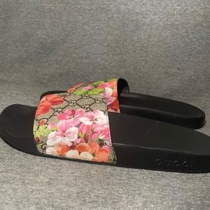 Gucci pursuit slider